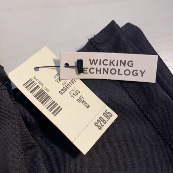 NWT Aero Bike Shorts - Picture 3 of 4